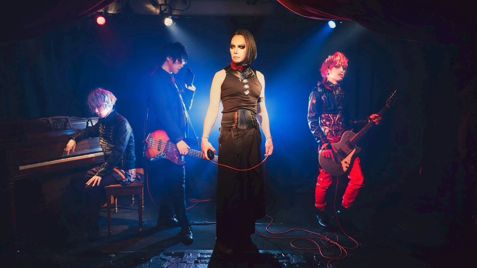 逆しまな歯車を仮面が嗤う。official web